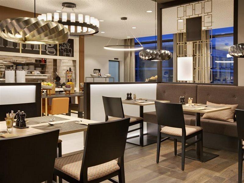 Hilton Garden Inn Zurich Limmattal Spreitenbach Eksteriør billede