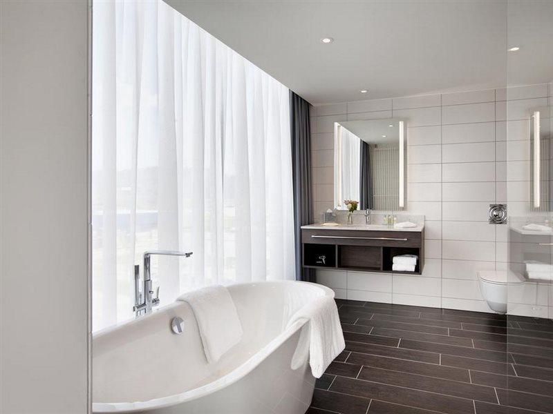 Hilton Garden Inn Zurich Limmattal Spreitenbach Eksteriør billede