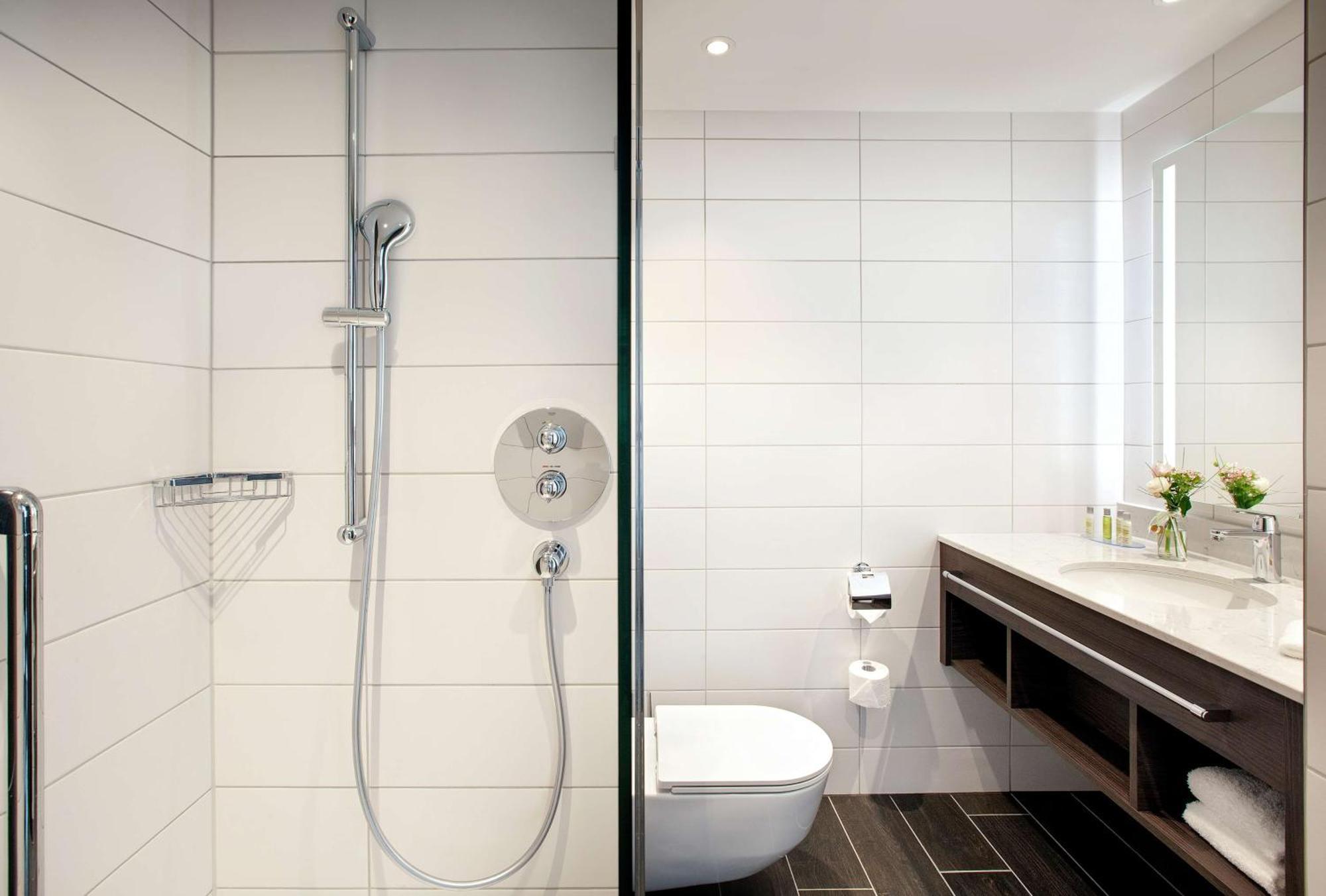 Hilton Garden Inn Zurich Limmattal Spreitenbach Eksteriør billede